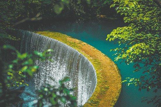 荔波小七孔景区。(来源:中国日报)