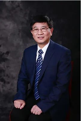 8月30日，上海市同济医院消化内镜学科带头人许树长教授来太原市人民医院晋源院区坐诊
