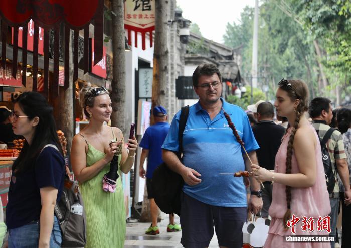 （成都世运会）世运会带火成都入境游  公园城市幸福感吸引全球游客